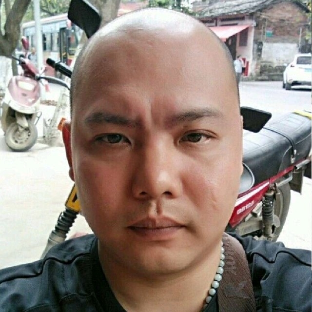 开心就好的第三张照片--贵港交友中心